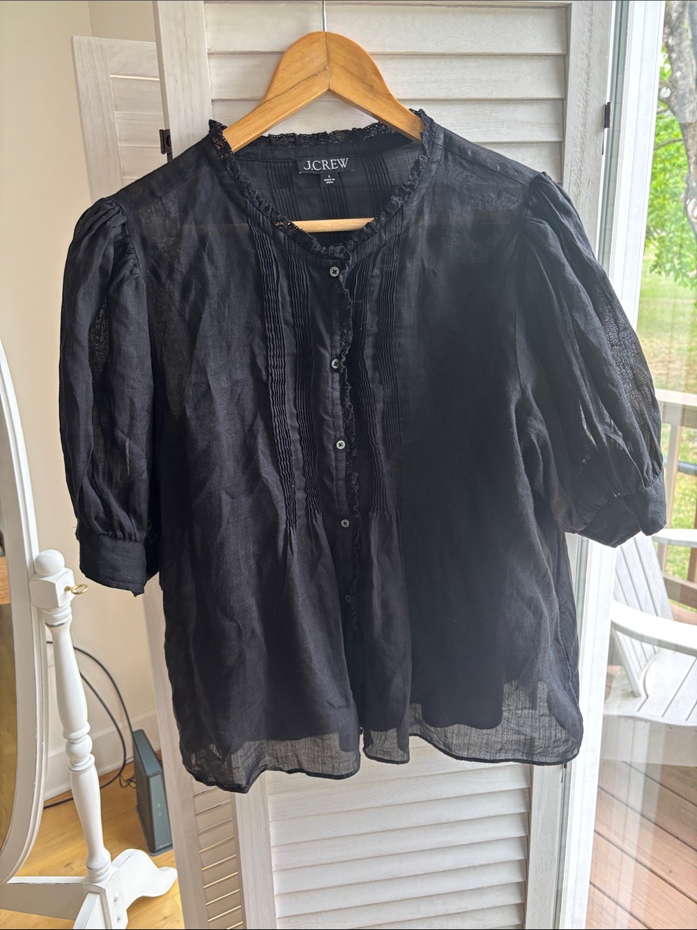 JCrew Lace Trim Pintuck Top in Ramie Size L Black